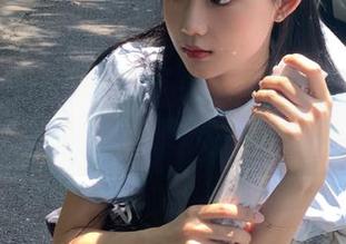 718娱乐视频让你第一时间掌握娱乐圈大事件