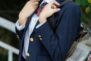 追热点首选91吃瓜中心苹果版，让男生吃瓜不再错过