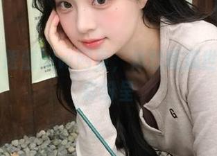 跟随hlw网页，体验吃瓜世界的精彩纷呈